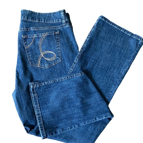 Lee Women's Boot Cut Jeans in Classic Blue - Picture 1 of 7